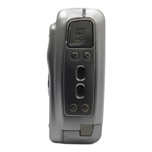 FUJIFILM (フジフィルム) コンパクトデジタルカメラ FinePix F100fd