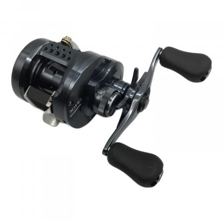 SHIMANO (シマノ) ベイトリール カルカッタコンクエスト シャロー