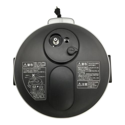 TOSHIBA (トウシバ) 電気圧力鍋 RCP-30R 2022年製