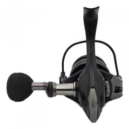 Abu Garcia (アブガルシア) ロキサーニ 4000SH スピニングリール