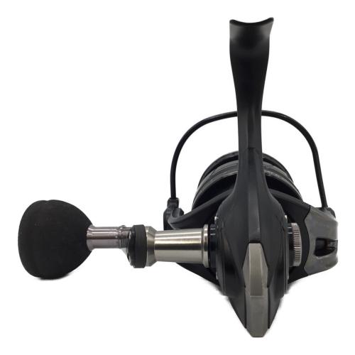 Abu Garcia (アブガルシア) ロキサーニ 4000SH スピニングリール
