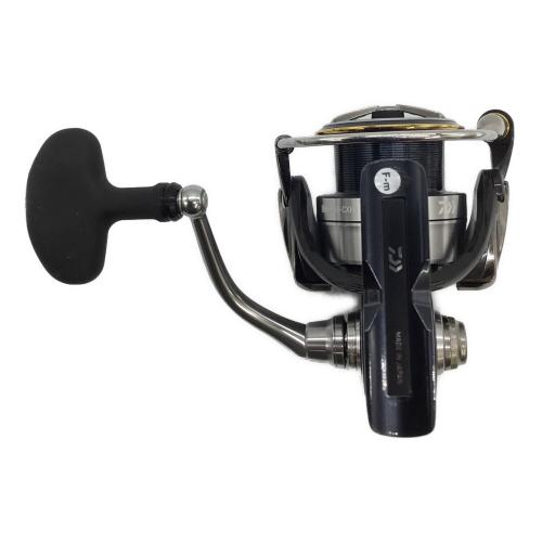 DAIWA (ダイワ) 24セルテート LT4000-CXH スピニングリール