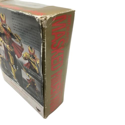 BANDAI (バンダイ) 仮面ライダーキバ エンペラーフォーム フィギュア 仮面ライダーキバ S.H.Figuarts 2109335