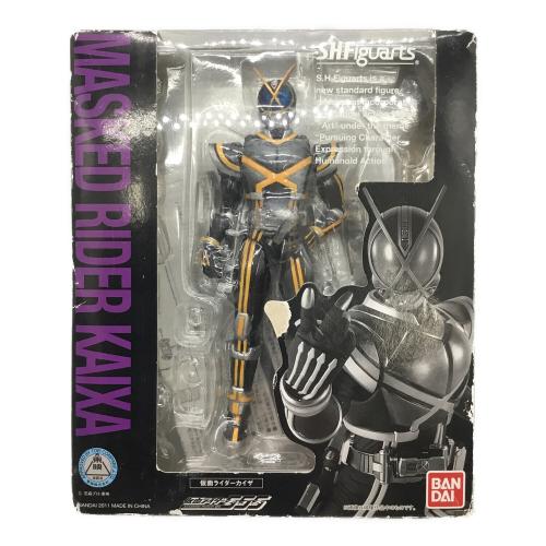 BANDAI (バンダイ) 仮面ライダーカイザ フィギュア 仮面ライダーファイズ S.H.Figuarts