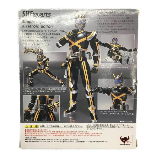 BANDAI (バンダイ) 仮面ライダーカイザ フィギュア 仮面ライダーファイズ S.H.Figuarts