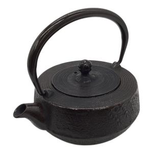 南部鉄器 (ナンブテッキ) 鉄瓶