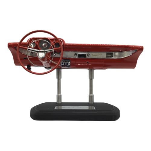 GMP (ジーエムピー) ダッシュボードレプリカ 1957 シボレー・ベルエア レッド