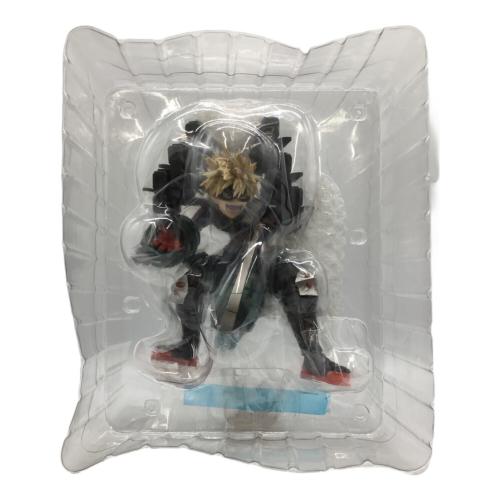 BANDAI (バンダイ) ラストワン賞 爆豪勝己 MASTERLISE ストレイフパンツァー ラストワンカラーver. フィギュア 一番くじ 僕のヒーローアカデミア 連なる星霜