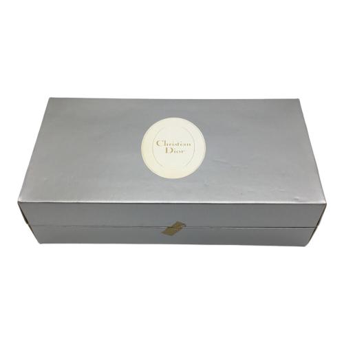 Christian Dior (クリスチャン ディオール) カップ&ソーサー マーガレット