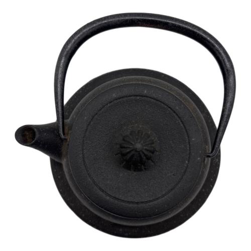 南部鉄器 (ナンブテッキ) 鉄瓶 真形羽釜形鉄瓶