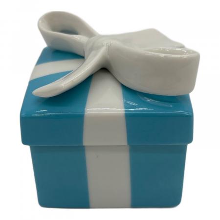 ティファニー　小物入れ TIFFANY & Co. (ティファニー) 小物入れ プレゼントボックス型
