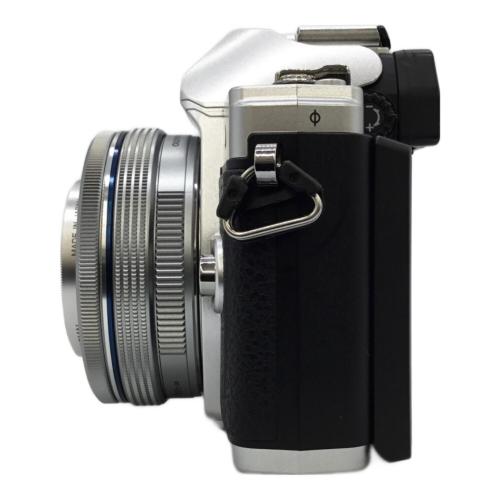 OLYMPUS (オリンパス) デジタル一眼レフカメラ OM-D E-M10 Mark III
