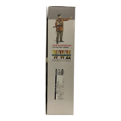 DRAGON MODELS (ドラゴンモデルズ) 1/6 WWII Ardennes 1944 Sturmbannfuhrer Edmund フィギュア