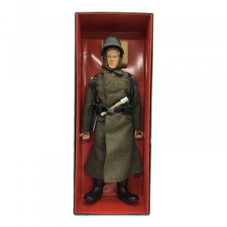 Cotswold Collectibles (コッツウォルド・コレクティブルズ) 1/6 第二