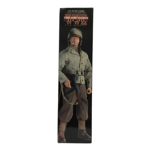 Dragon Models (ドラゴンモデルズ) King Company "Lieutenant" & "Sarge" フィギュア 70224 CYBER-HOBBY EXCLUSIVE
