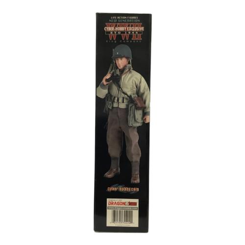 Dragon Models (ドラゴンモデルズ) King Company "Lieutenant" & "Sarge" フィギュア 70224 CYBER-HOBBY EXCLUSIVE