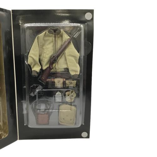 Dragon Models (ドラゴンモデルズ) King Company "Lieutenant" & "Sarge" フィギュア 70224 CYBER-HOBBY EXCLUSIVE