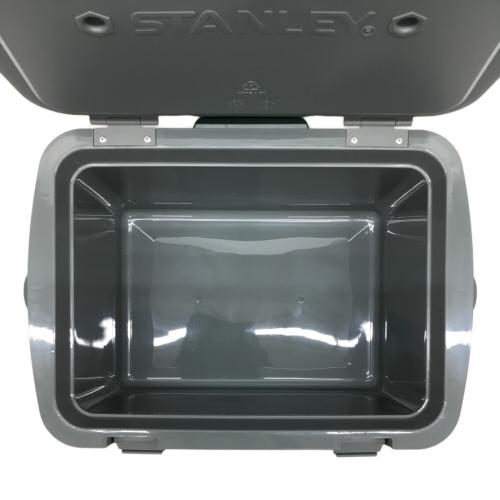 STANLEY (スタンレー) クーラーボックス 16QT 15.1L グリーン