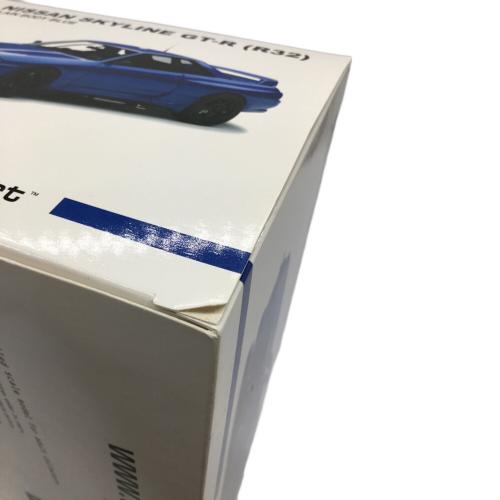 AUTOart (オートアート) 1/18 Nissan Skyline GT-R R32 PLAYIN BODY BLUE ミニカー 89281
