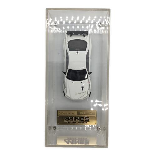 ignition model (イグニッションモデル) 1/64 Nissan Skyline GT-R Mine's (R34) ダイキャストカー IG2721 ホワイト