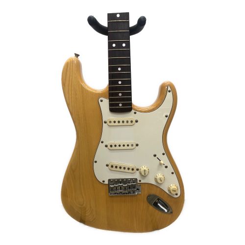 FENDER JAPAN (フェンダージャパン) エレキギター 1993～4年製 Made In JAPAN ST72-65 ストラトキャスター 動作確認済み Ｎ053151