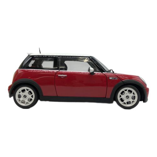 京商 (キョウショウ) モデルカー 1/18 BMW Mini Cooper S Red K08555R