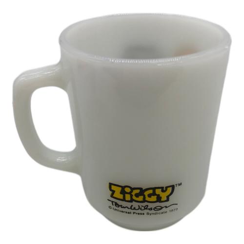 Fire King (ファイヤーキング) マグカップ ジギークリーム 1979年代