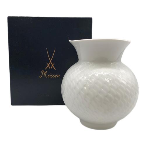 Meissen (マイセン) ホワイトベース 波の戯れホワイト