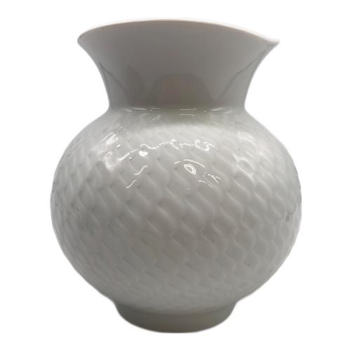 Meissen (マイセン) ホワイトベース 波の戯れホワイト