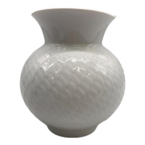 Meissen (マイセン) ホワイトベース 波の戯れホワイト