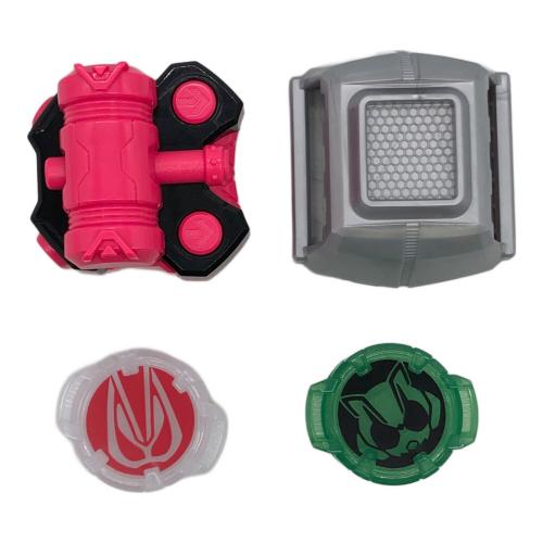 仮面ライダーギーツ (カメンライダーギーツ) 男の子おもちゃ DXデザイアドライバー