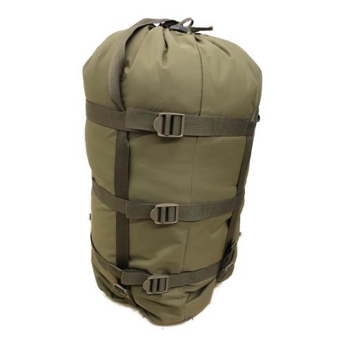 CARINTHIA (カリンシア) マミー型シュラフ(化繊) DEFENCE4