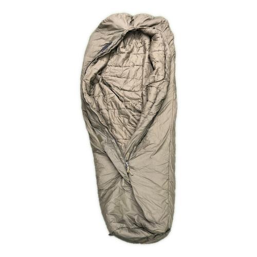 CARINTHIA (カリンシア) マミー型シュラフ(化繊) DEFENCE4