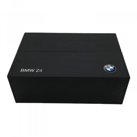 1/43 BMW Z4 ミニカー BMWディーラー限定品｜トレファクONLINE