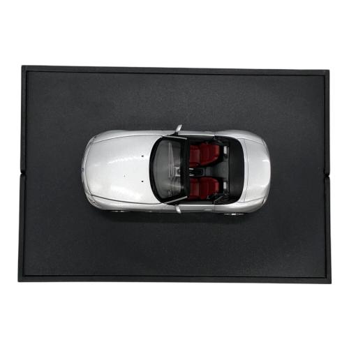 1/43 BMW Z4 ミニカー BMWディーラー限定品