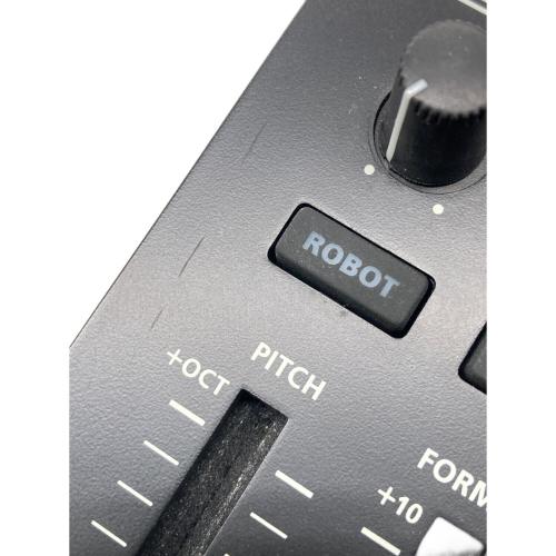 ROLAND (ローランド) VOICE TRQANSFORMER VT-4