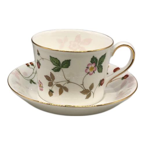 Wedgwood (ウェッジウッド) カップ&ソーサー WILD STRAWBERRY