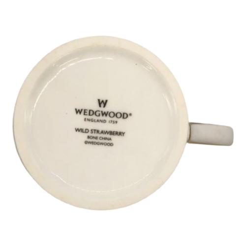Wedgwood (ウェッジウッド) カップ&ソーサー WILD STRAWBERRY