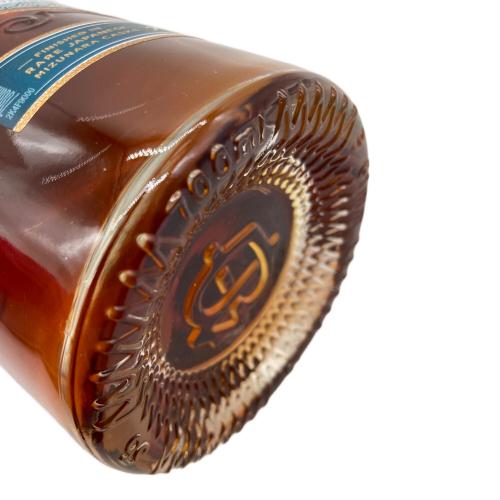 CHIVAS REGAL (シーバスリーガル) ウィスキー 700ml