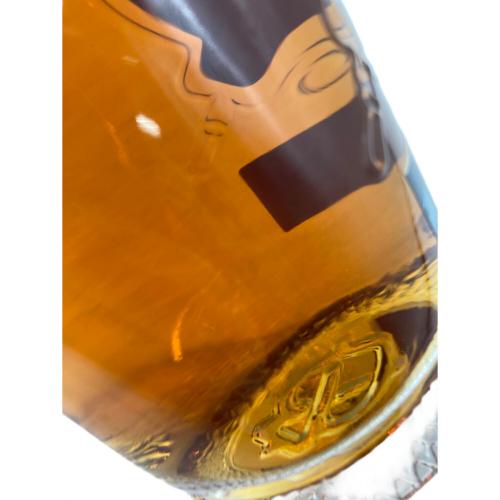CHIVAS REGAL (シーバスリーガル) ウィスキー 700ml