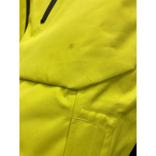 686 (シックスエイトシックス) フリーダムサーマグラフジャケット スノーボードウェア(ジャケット) メンズ SIZE M イエロー