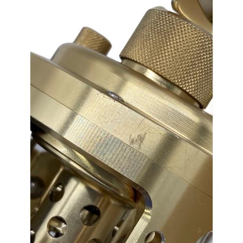 SHIMANO (シマノ) リール CALCUTTA CONQUEST 101