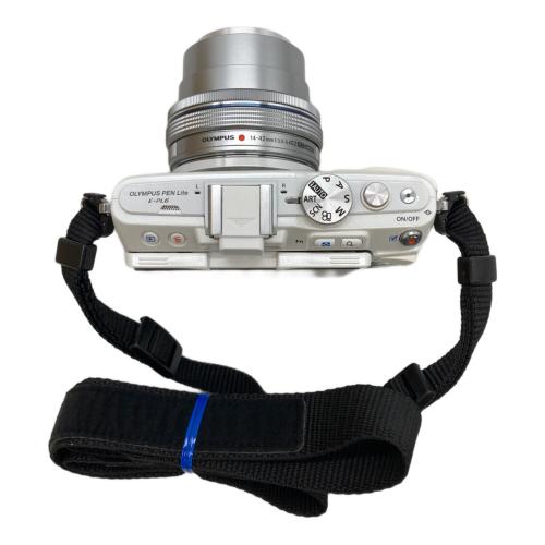 OLYMPUS (オリンパス) デジタル一眼レフカメラ E-PL6 ダブルズームキット 液晶若干黄ばみ