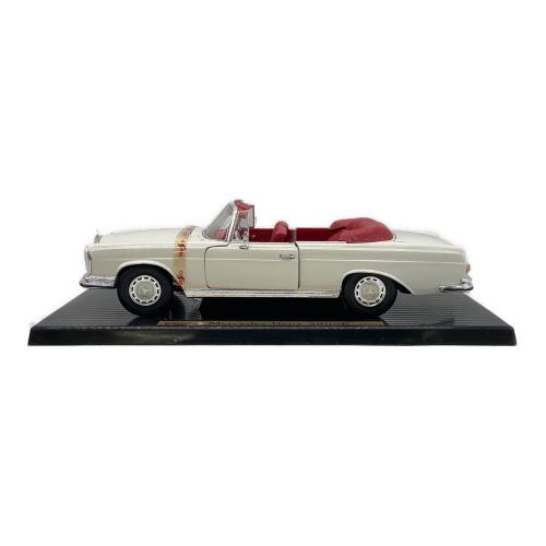 Maisto (マイスト) MERCEDES BENZ 280 SE 1966 ミニカー