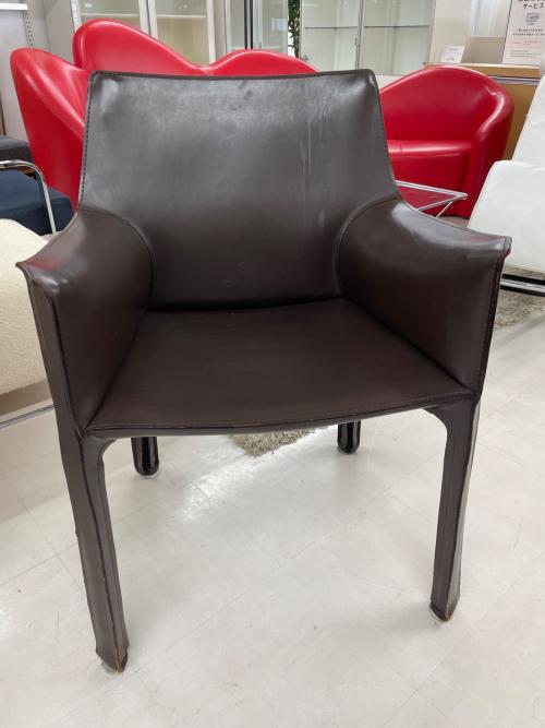 CASSINA (カッシーナ) ラウンジアームチェア ブラック