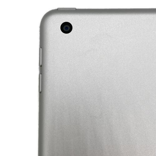Apple (アップル) iPad (第8世代) MYLA2J/A