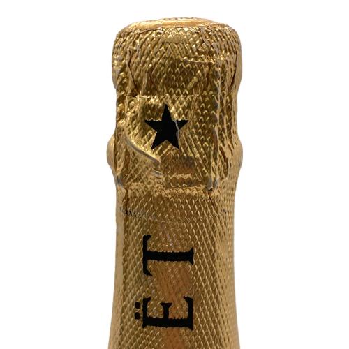 MOET＆CHANDON シャンパン 750ml