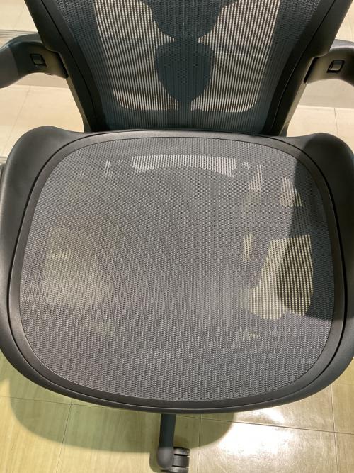 Herman Miller (ハーマンミラー) ワークチェアー AER1A13DW-0007 2020年製 グラファイトカラー Aサイズ（スモールサイズ）