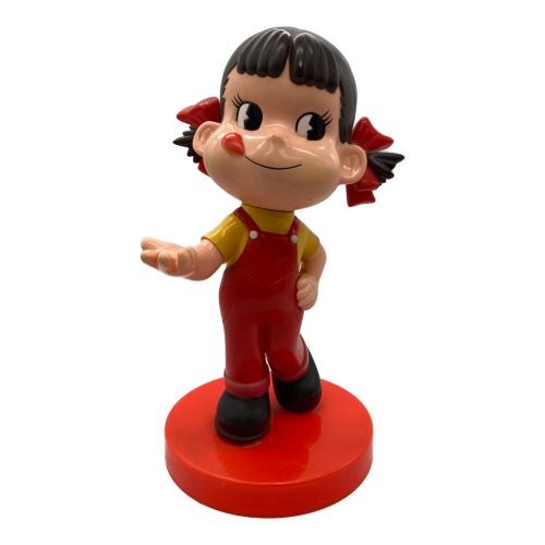 不二家 (フジヤ) ペコちゃん キャラクター人形