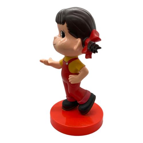 不二家 (フジヤ) ペコちゃん キャラクター人形